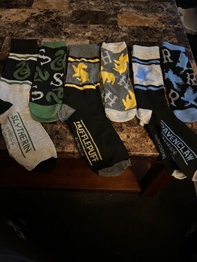Harry Potter House Crest Crew Socks - Multi-Color (Set)